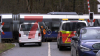 Ast lässt Zug bei Bad Driburg entgleisen - Schreck für die 47 Fahrgäste, glücklicherweise blieben sie unverletzt – Feuerwehr holt Fahrgäste aus dem Zug - Strecke gesperrt: 