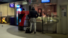 Bahnverkehr wieder aufgenommen - Verhandlungen sollen ab dem fünften Februar starten - Erleichterung bei Reisenden - Auswirkungen ziehen sich noch hin - "(...) man sucht sich ja nunmal seinen Job aus, dann hätte man sich einen andern Job suchen müssen (...)" - " (...) also verstehen kann ich das schon, aber is halt blöd.": Wir haben Vöxe von Reisenden, sowie Bild- und Videomaterial!