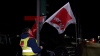 Seit 3:00Uhr  stehen U-Bahnen und Busse still - Schulbus-Linien vom Streik betroffen - Plakate und Fahnen werden aufgestellt - Ver.di hat landesweit zu Warnstreiks im öffentlichen Personennahverkehr aufgerufen, es geht um Arbeitsbedingungen wie Arbeitszeiten und Urlaubstage : Wir sind vor Ort und sprechen mit den Streikenden! 