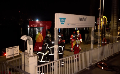 Taucher im Einsatz - Person vermisst - Kollision zwischen zwei Schiffen - DLRG im Einsatz - Seelsorge angefordert - Person konnte nicht gefunden werden: 