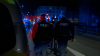Großeinsatz der Polizei - Veranstaltung wird aufgelöst - friedlicher Verlauf nach kurzer Auseinandersetzung : Pixelhinweis: Person mit dem roten Kasten gekennzeichnet muss gepixelt werden!