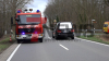 Schwerer Verkehrsunfall - PKW Fahrer massiv eingeklemmt - Unfallursache unklar - Unfallstelle voll gesperrt - LKW in Leitplanke: Pixelhinweis: Bestatter müssen verpixelt werden