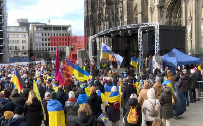 Zweiter Jahrestag zum Krieg in der Ukraine - Menschen zeigen Solidarität: 